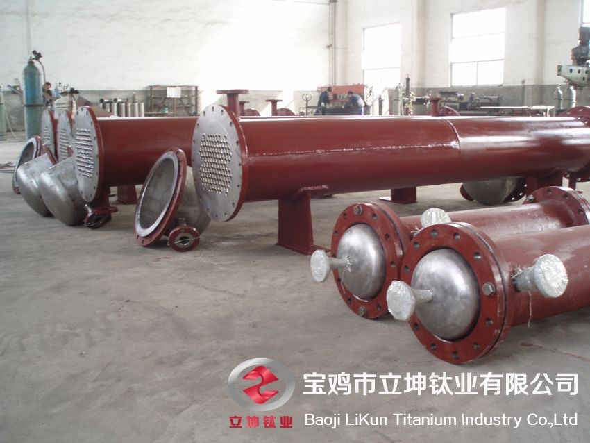 1536550801584845.jpg 鈦管換熱器