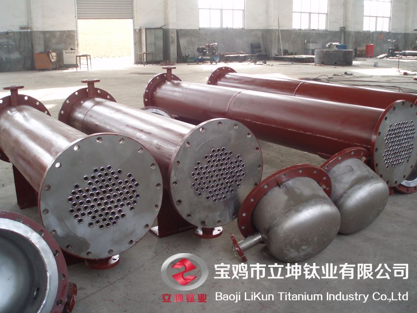 1539074052112560.jpg 鈦反應(yīng)釜